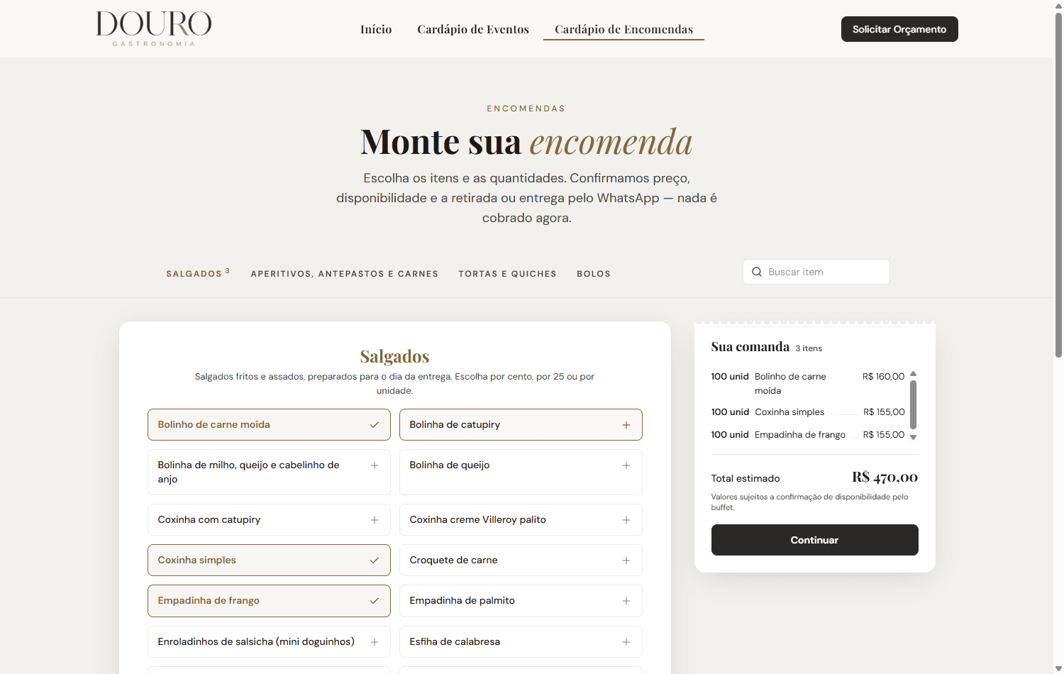 Página de encomendas do site, com categorias, itens e a comanda do cliente